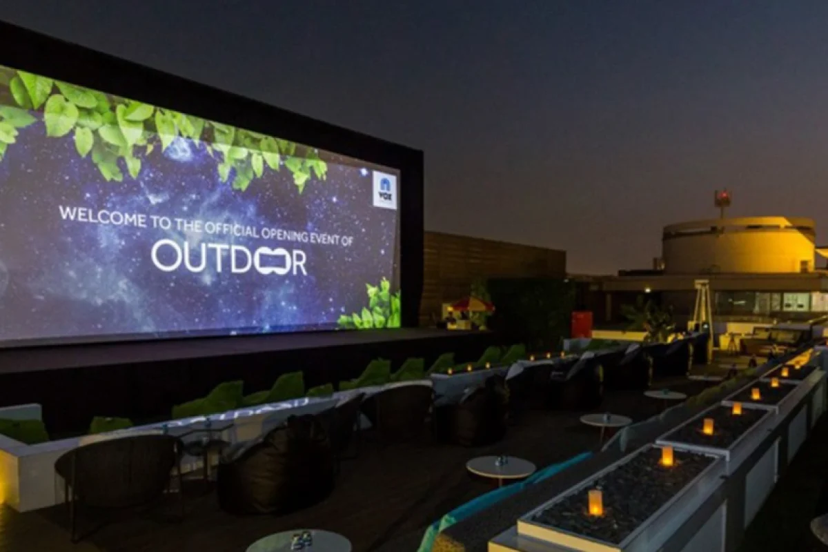 سینما وکس اوت دبی | Vox Outdoor